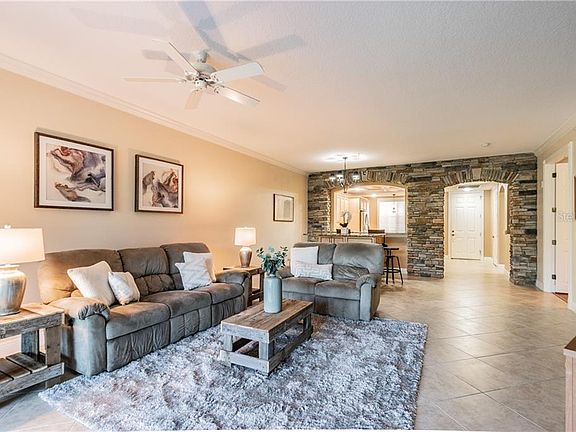 3rd image of 5202 Manorwood Dr