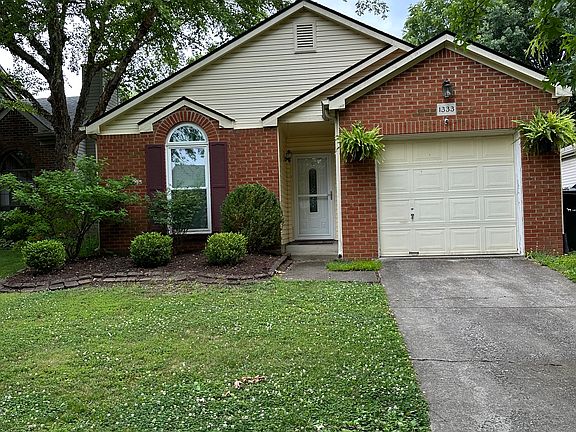 4th image of 1333 Hartland Woods Way