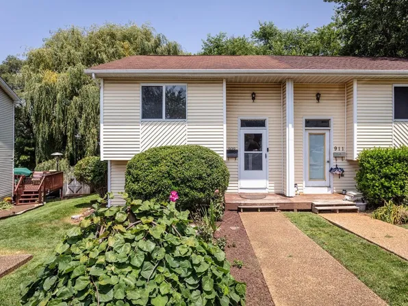 909 Northfield Ct, Harrisonburg, VA 22802