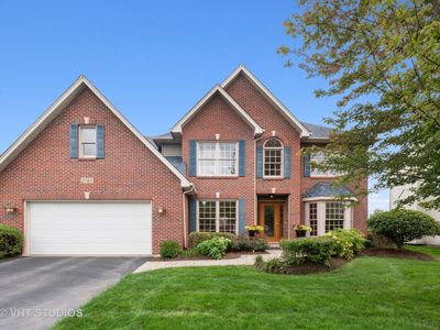 2748 Pennyroyal Cir, Naperville, IL, 60564