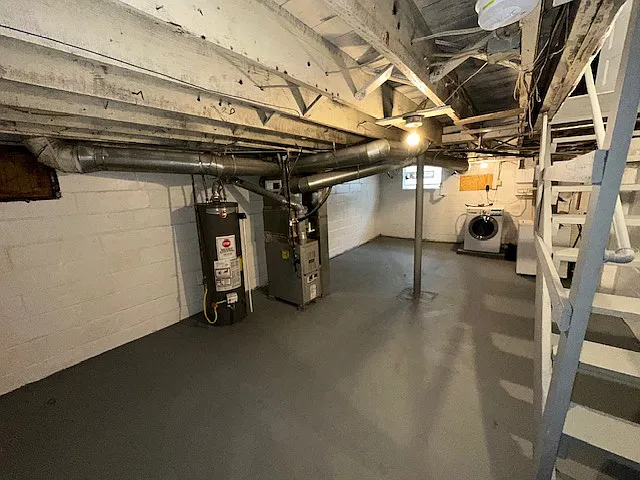 821 W Rich St #821 — Photo 17