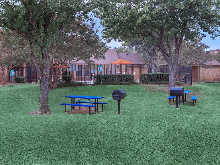 8951 Randol Mill Rd — Photo 18