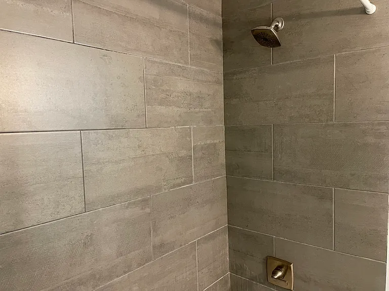 737 5th Ave N #14 — Photo 7