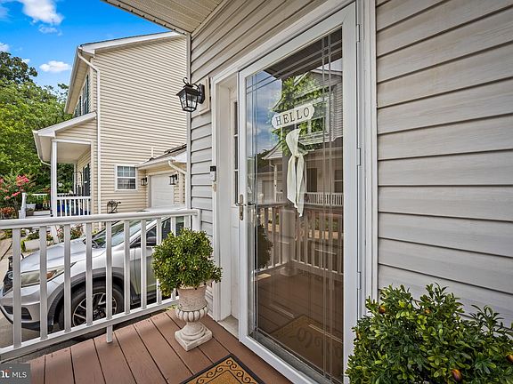 4th image of 7204 Old Friendship Way