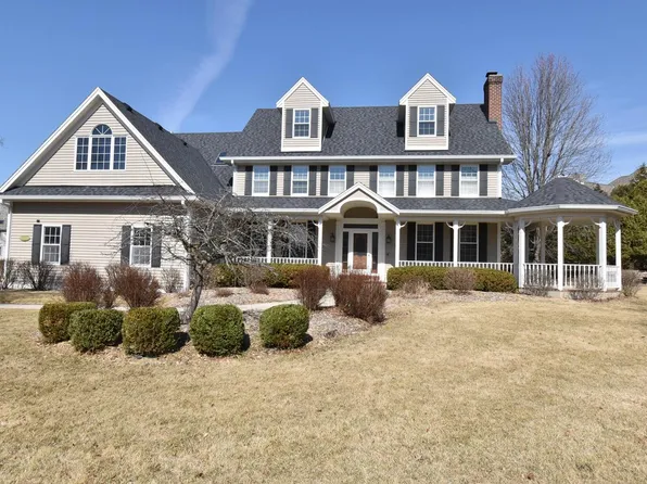 16870 Drake COURT, Brookfield, WI 53005