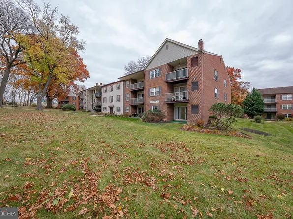 366 Drummers Ln #366, Wayne, PA 19087