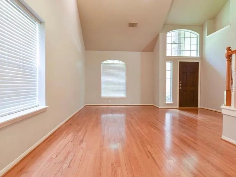 4742 Stoney Point Ct — Photo 3