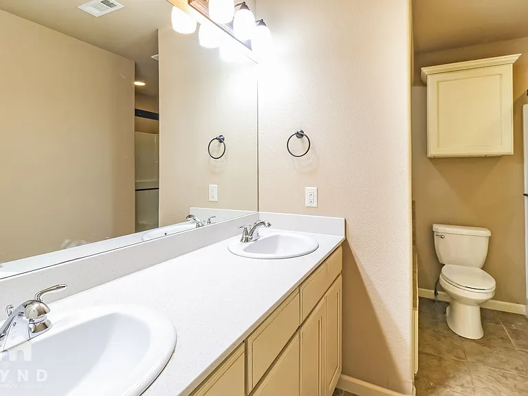 461 Torino Pl — Photo 12