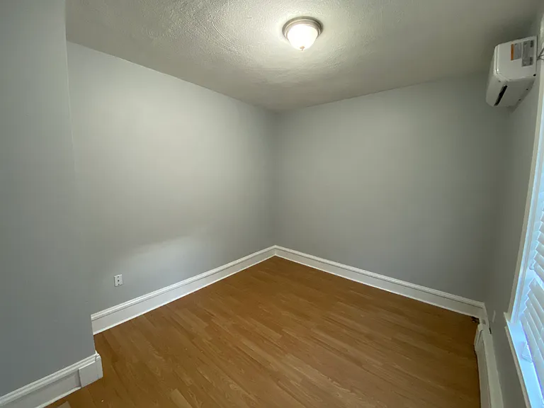 5 Columbia St #1 — Photo 6