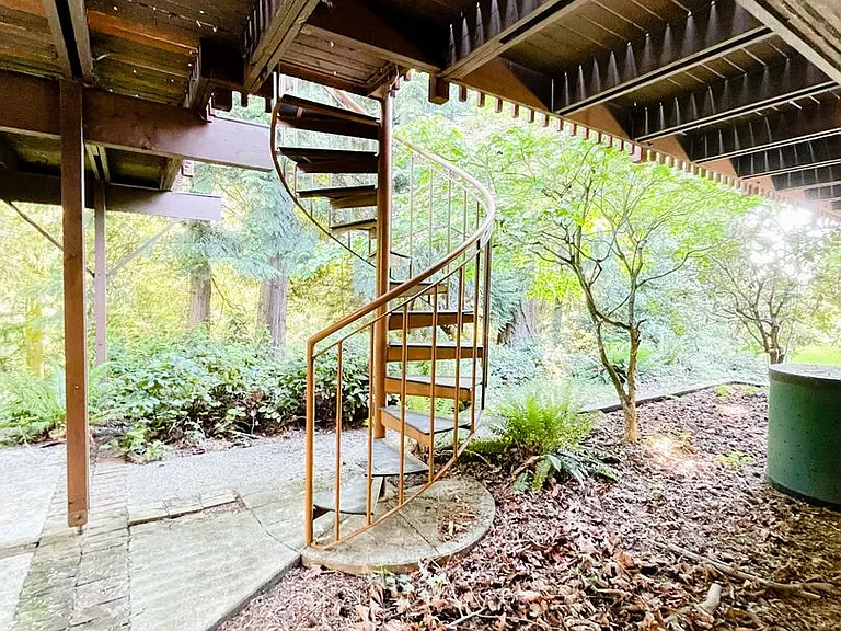 11105 SE 59th St — Photo 38