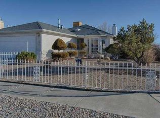 6316 Summer Ray Rd NW, Albuquerque, NM 87120