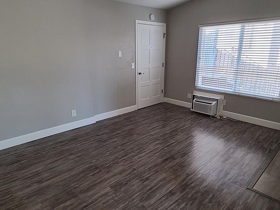 2nd image of 2538 C St APT 4