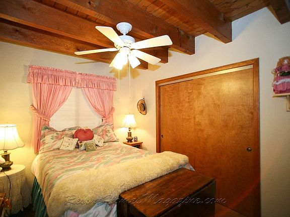 3rd image of 24004 Skyland Dr