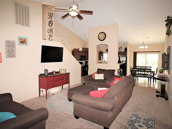 4th image of 620 Silver Mountain Dr