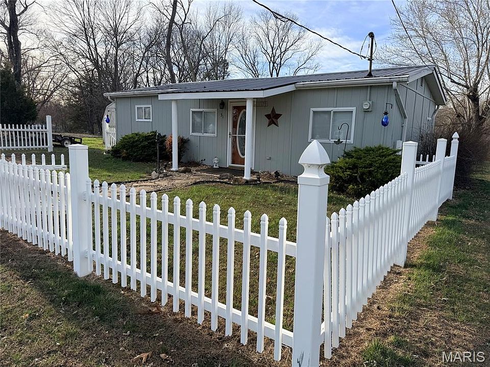 1st image of 31 Sauk Ct