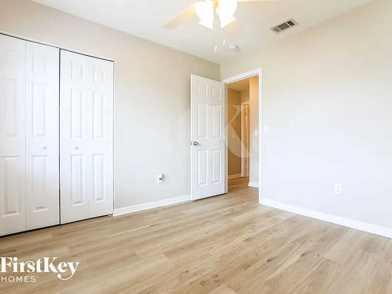 4517 Maraldo Ave — Photo 12