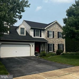 350 Gold Finch Dr, Palmyra, PA, 17078