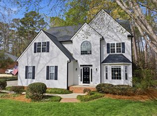 5417 Willow Bridge Ln, Fuquay Varina, NC 27526