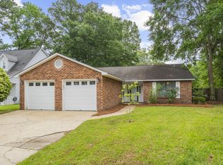 116 Lancelot Hall, Charleston, SC 29418