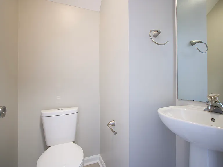 4216 Lake Woodard Dr — Photo 9