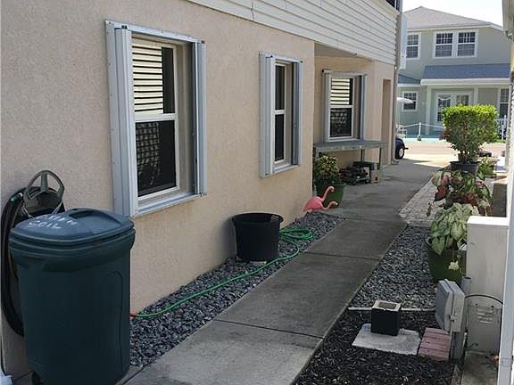 5th image of 1005 Nettles Blvd