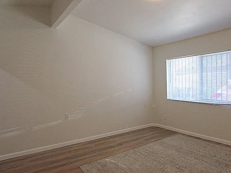 22248 Vanowen St — Photo 11