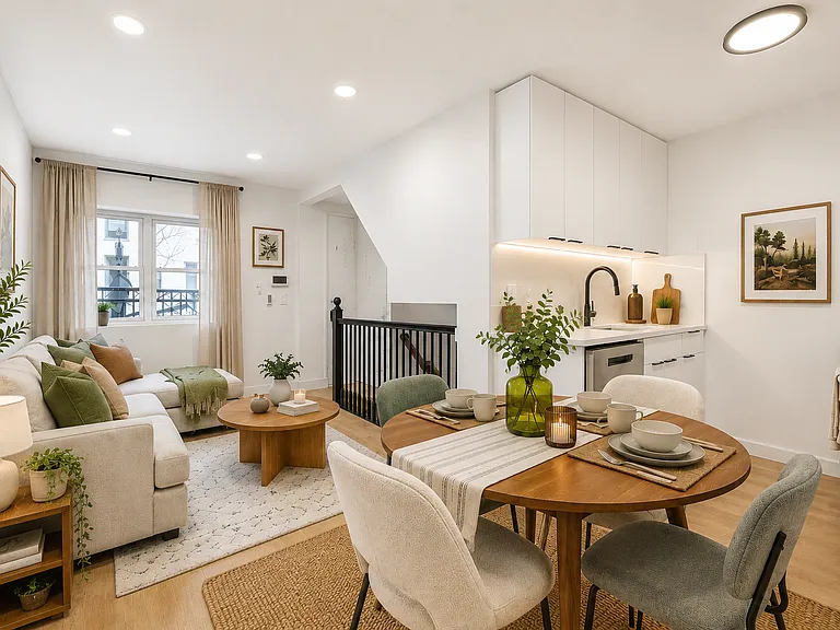 42 Pilling St #GARDEN — Photo 1