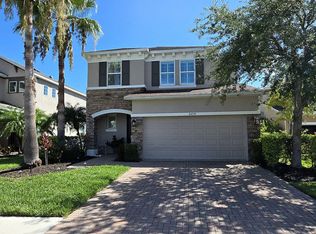 8478 Nandina Dr, Sarasota, FL 34240
