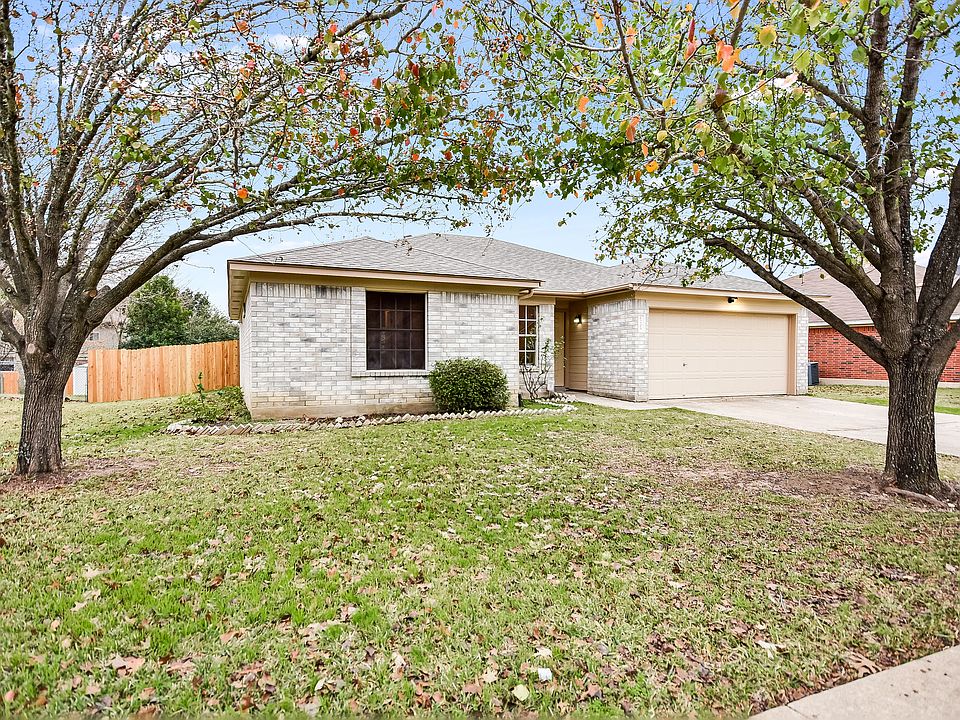 1st image of 1205 Canna Lily Ln
