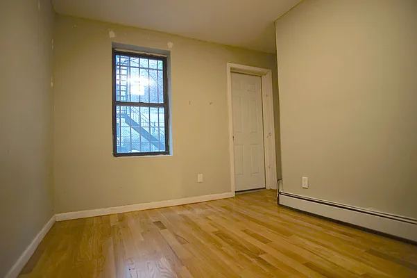 Rented by Lofts and Flats LLC | media 63