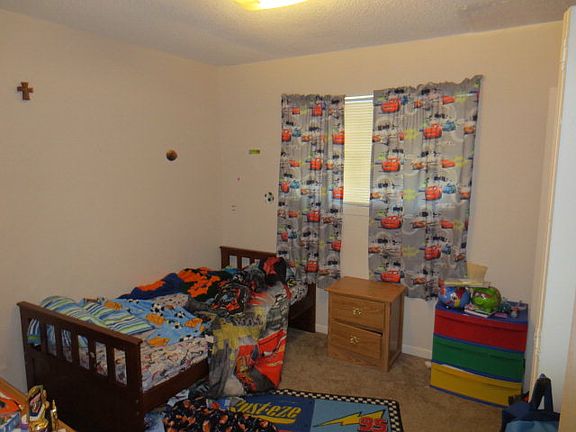 5th image of 3320 Mayfair Dr