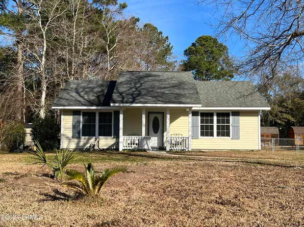 30 Burlington Cir, Beaufort, SC 29906
