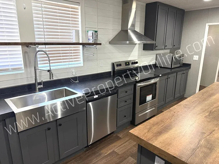 202 Reed Clark Rd — Photo 3