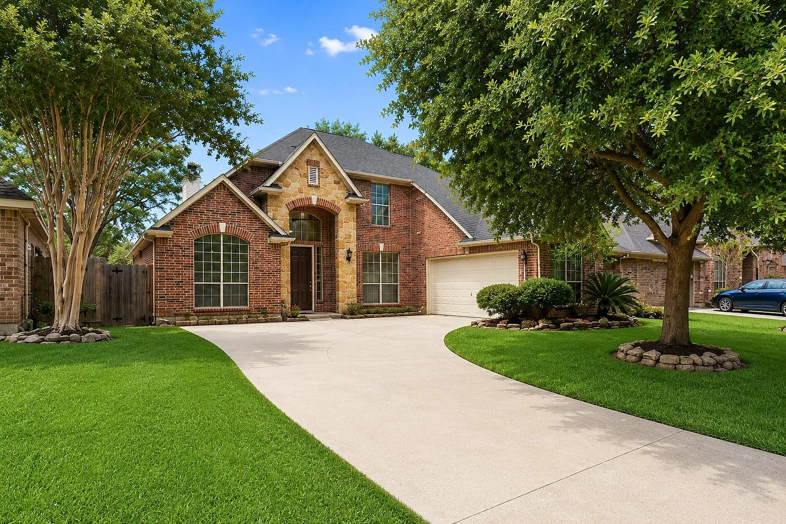 4 bed, 3.0 bath, 3031 sqft, $3,000 — Photo 1