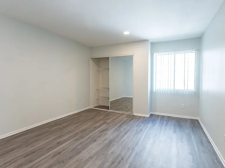 14056 Valleyheart Dr. — Photo 36