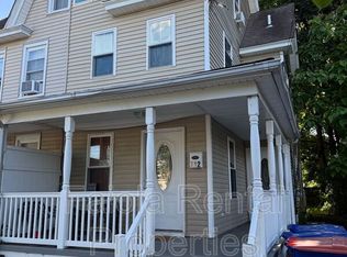 712 4th St N, Millville, NJ 08332
