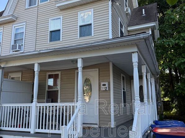 712 4th St N, Millville, NJ