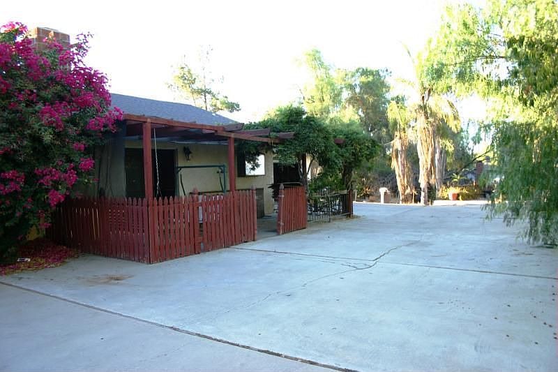 2nd image of 17820 Wood Rd