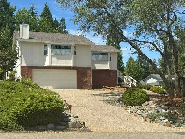 2720 Sandhurst Dr, Cameron Park, CA 95682