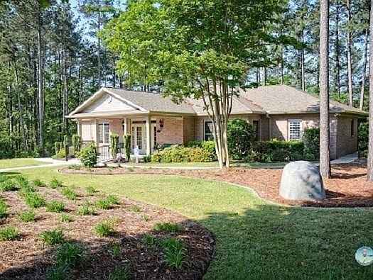 5th image of 122 Greatwood Ct