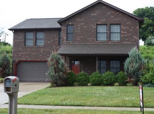 805 Armbruster Pkwy, Waverly, OH 45690