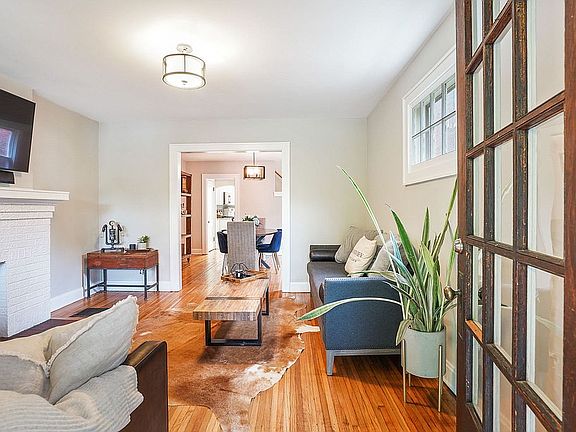 5th image of 1111 Northwest Blvd
