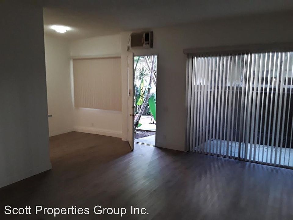 1st image of 11978 Kiowa Ave APT 102