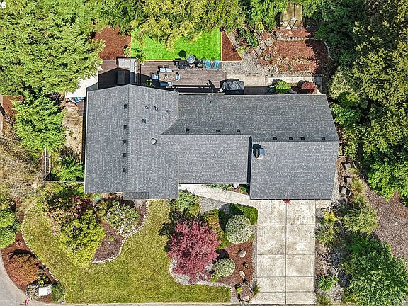 4th image of 15813 NE 25th Ave