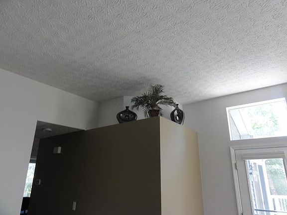 5th image of 4872 Whisper Cove Ct