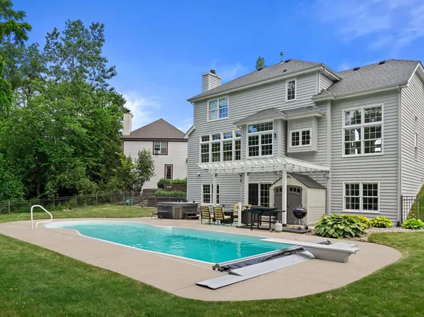 2705 Bartels DRIVE, Mount Pleasant, WI 53406