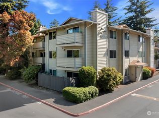 1150 Sunset Blvd NE APT 215, Renton, WA 98056