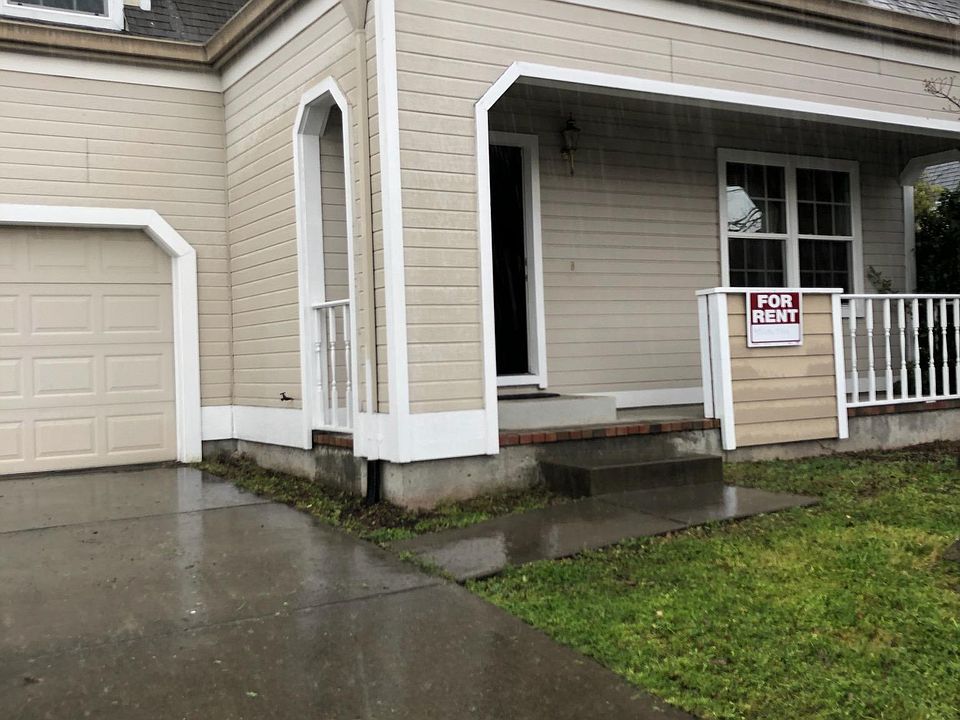 1st image of 2447 Penbrooke Ave