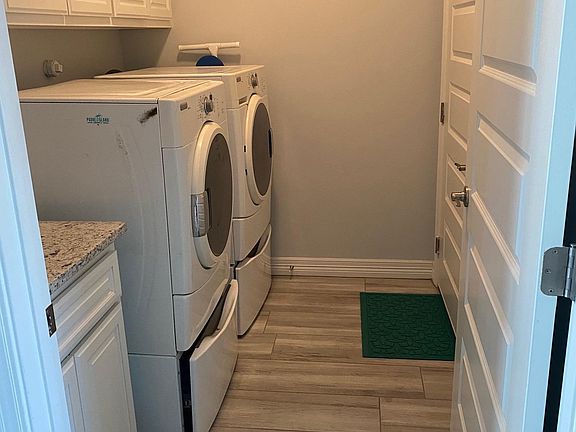 5th image of 15041 Tesoro Dr