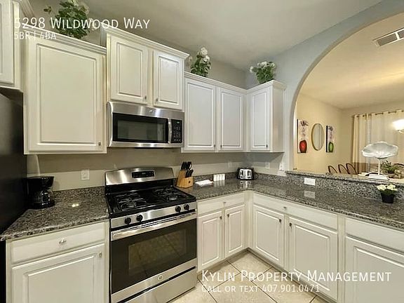 3rd image of 5298 Wildwood Way